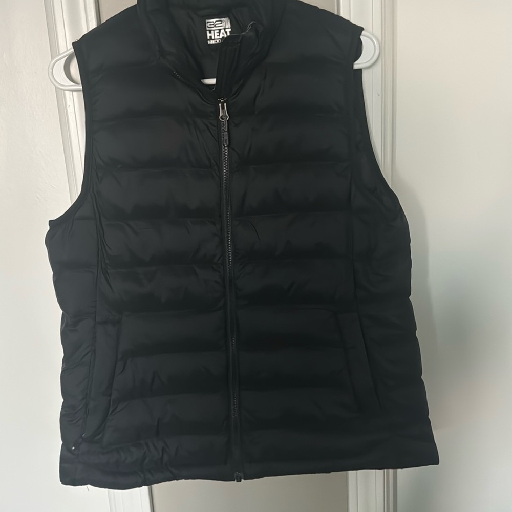 Warm Puffed Vest - image 1